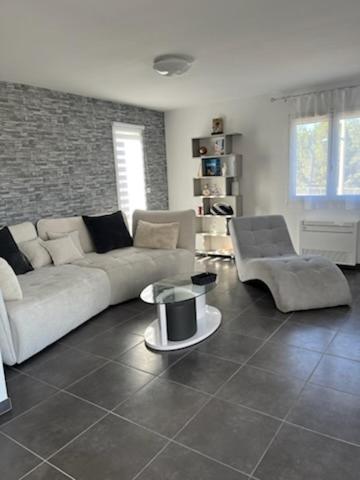 Maison 8 Couchages Clim, Plage A Pied, Petite Piscine Holiday home
