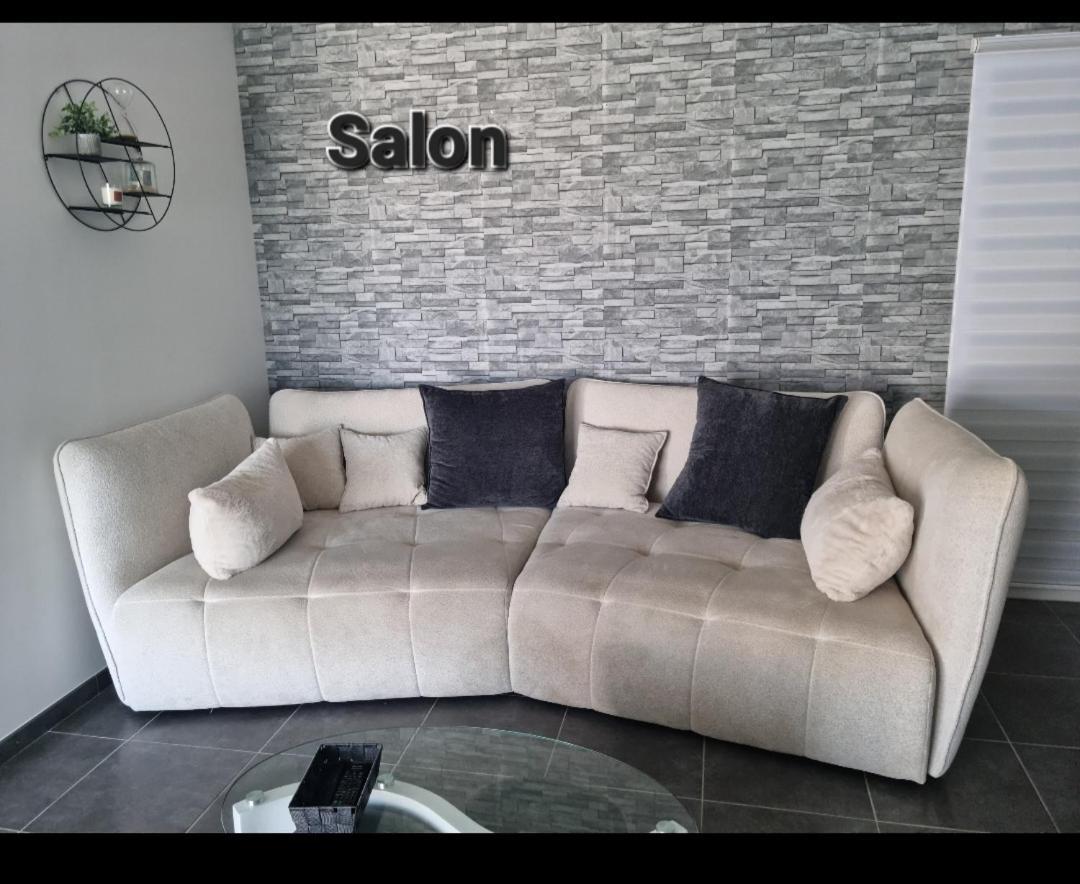 Maison 8 Couchages Clim, A Pied, Petite Piscine Holiday home *