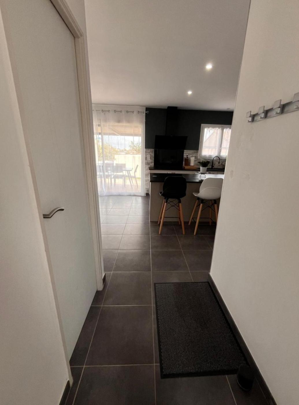 Holiday home Maison 8 Couchages Clim, A Pied, Petite Piscine Port-la-Nouvelle